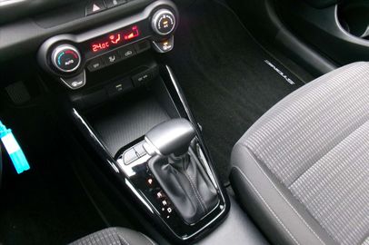 Car image 31