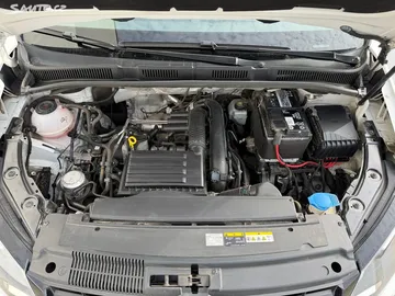 Car image 47