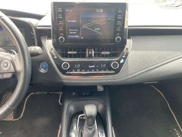 Car image 28