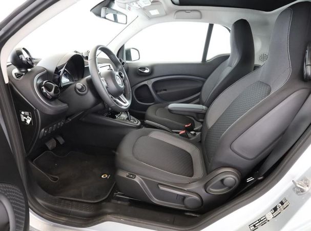 Smart ForTwo coupe EQ 60 kW image number 3