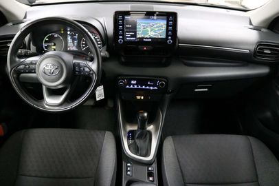 Car image 10