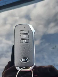 Car image 29