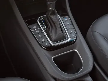 Car image 33