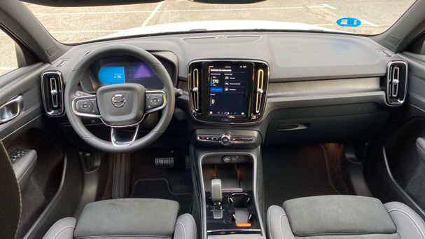 Volvo XC40AWD 185 kW image number 20