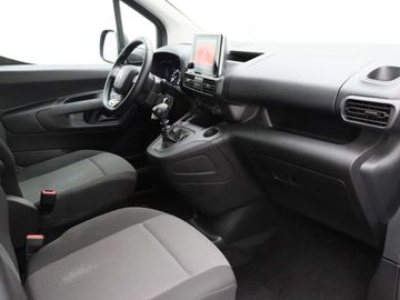 Car image 31