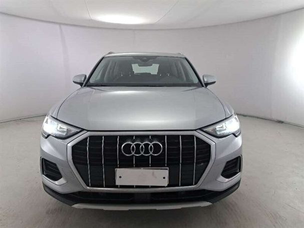 Audi Q3 35 TDI S tronic Advanced Business 110 kW image number 2