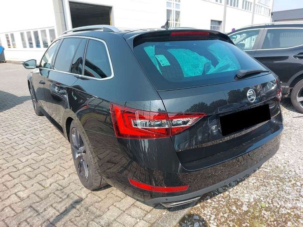 Skoda Superb Combi 2.0 TSI 4x4 L&K 206 kW image number 3