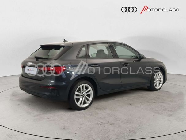 Audi A3 30 TDI S tronic Sportback Business 85 kW image number 2