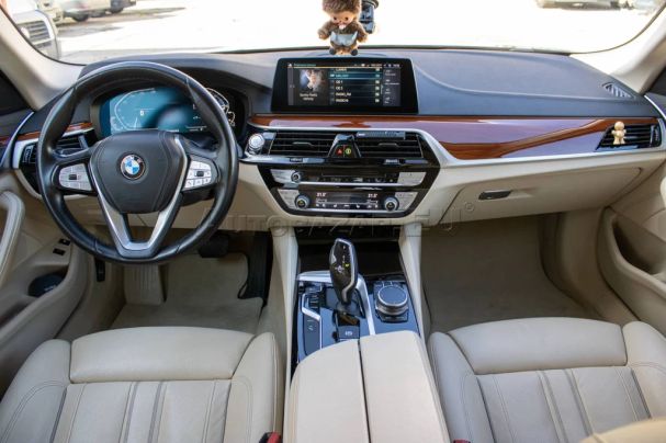 BMW 530i 185 kW image number 14