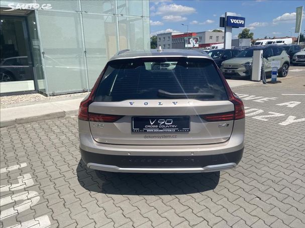 Volvo V90 Cross Country AWD B4 145 kW image number 6