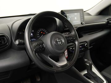 Car image 30