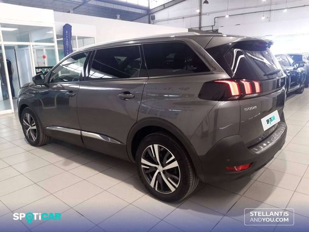 Peugeot 5008 PureTech EAT8 S&S Allure 96 kW image number 7