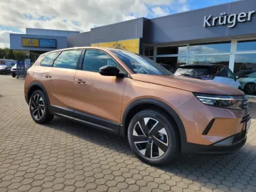 Car image 26