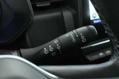 Car image 31