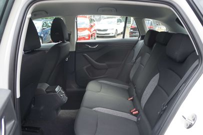 Car image 26