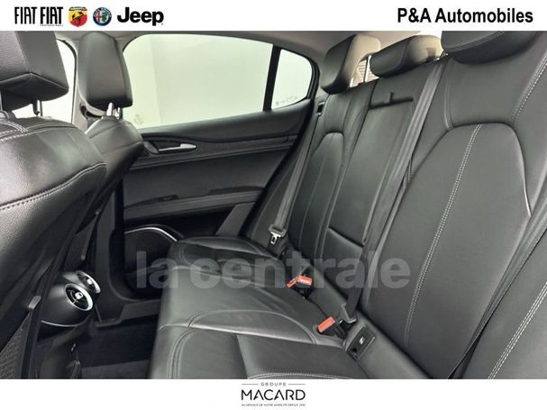 Alfa Romeo Stelvio 2.2 Diesel AT8 140 kW image number 6