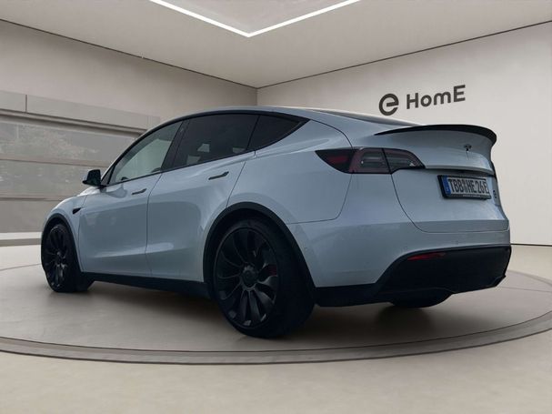 Tesla Model Y Performance AWD 393 kW image number 4