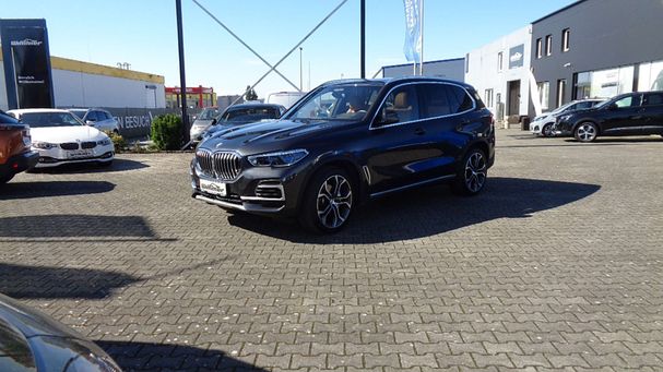 BMW X5 xDrive30d 210 kW image number 5