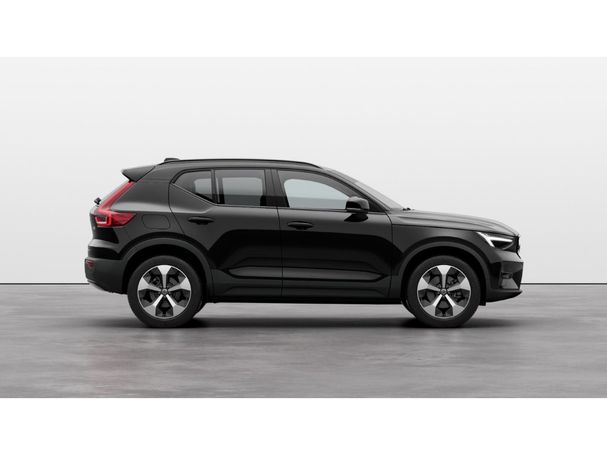 Volvo XC40 B3 Plus Dark 120 kW image number 3