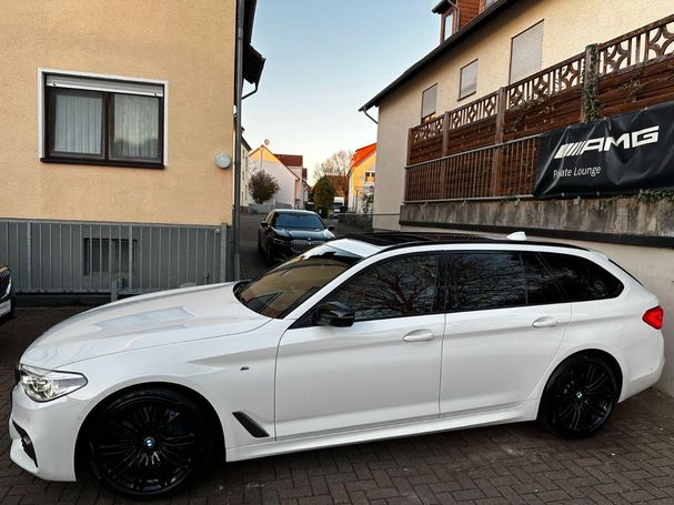 BMW 550d Touring xDrive 294 kW image number 14