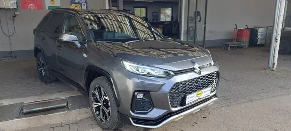 Car image 2