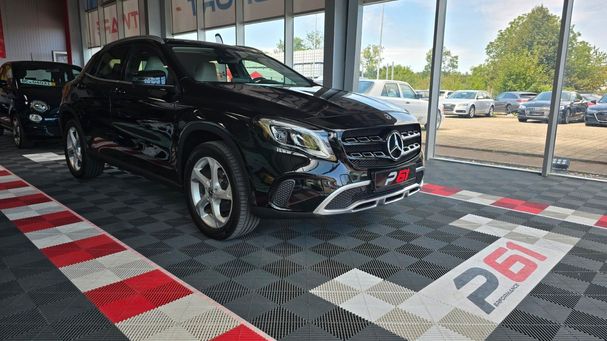 Mercedes-Benz GLA 180 90 kW image number 3