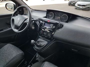 Car image 21