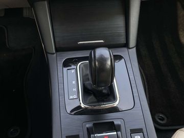 Car image 33