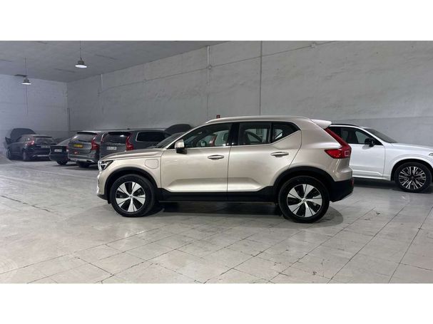 Volvo XC40 Recharge T4 155 kW image number 22