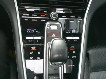 Car image 50