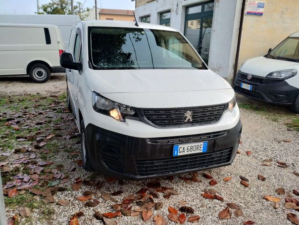 Peugeot Partner BlueHDi 100 75 kW image number 8