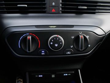 Car image 31