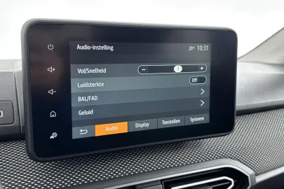 Car image 42