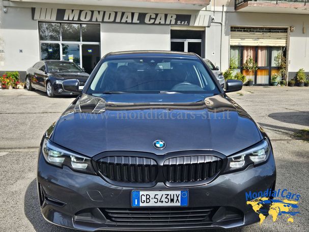 BMW 320d xDrive 140 kW image number 3