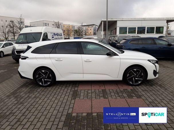 Peugeot 308 SW PureTech 130 Allure 96 kW image number 2