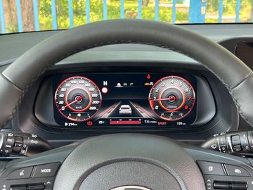 Car image 12