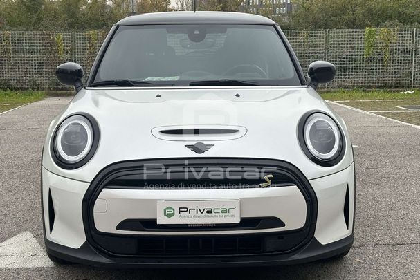 Mini Cooper SE Resolute 135 kW image number 3