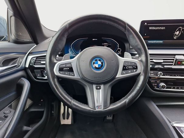 BMW 530 e 215 kW image number 17