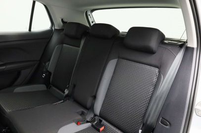 Car image 36