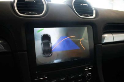 Car image 25