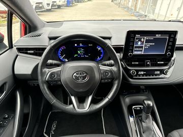 Car image 13