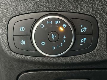 Car image 37