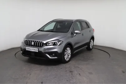 Car image 2