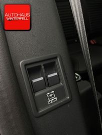 Car image 41