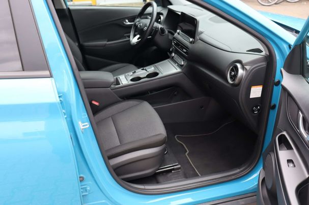 Hyundai Kona 64 kWh 150 kW image number 30