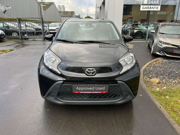 Toyota Aygo X 1.0 53 kW image number 2