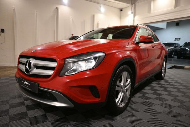 Mercedes-Benz GLA 200 115 kW image number 1