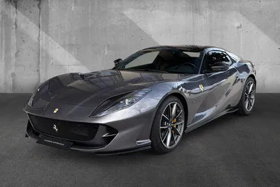 Car image 30