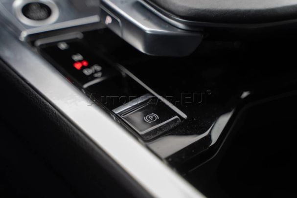 Audi e-tron 55 quattro Advanced 300 kW image number 35