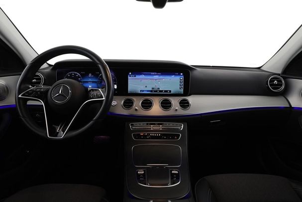 Mercedes-Benz E 300 de T 225 kW image number 10